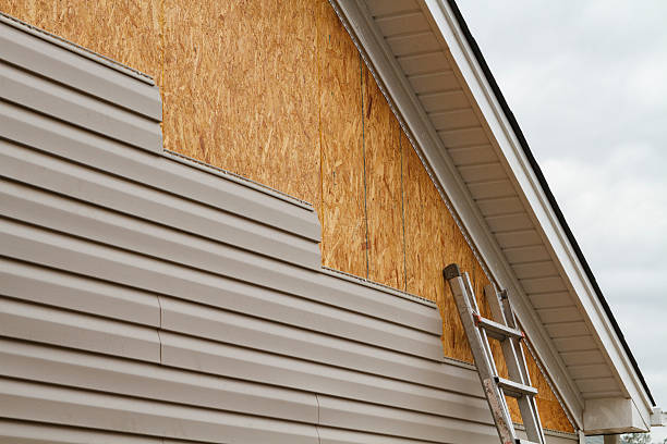 24/7 Emergency Vinyl Siding experts in Dunkirk, NY
